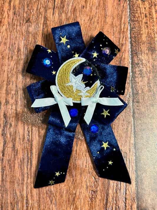 Navy Blue and White Lunar Rosette
